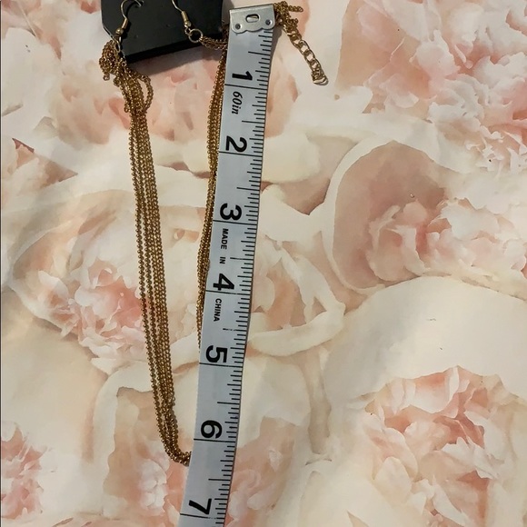 Goldtone multi strand necklace and earring set - Picture 2 of 3